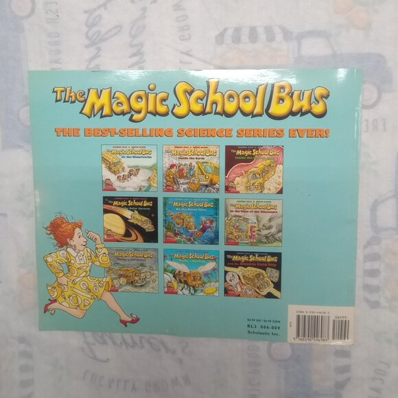The Magic School Bus Explores the Senses – Scholastic Paperback - Picture 2 of 7